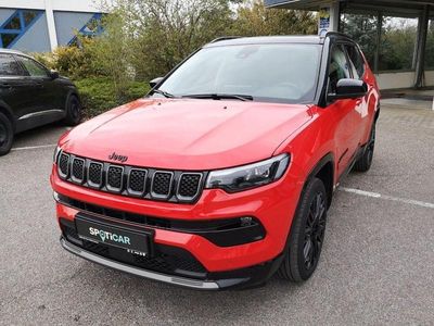 Gebraucht Jeep Compass 131 PS (96 kW) 2024 Rot SUV