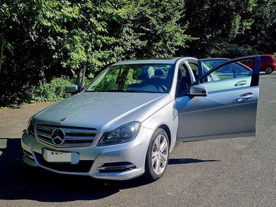 Grau Gebraucht 2012 Mercedes C220 Limousine | 12.500 €