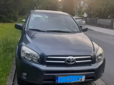 Gebraucht Toyota RAV4 136 PS (100 kW) 2006 Blau SUV