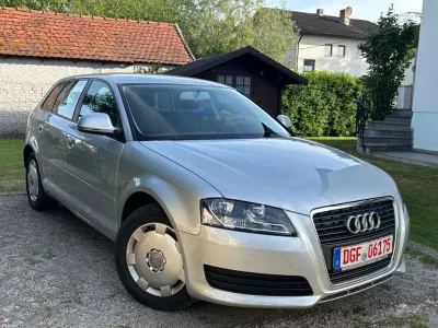 Gebraucht Audi A3 Attraction 125 PS (91 kW) 2009 Silber Kleinwagen