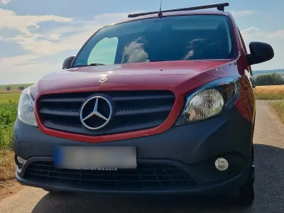 Gebraucht Mercedes Citan 108 2021 Rot Van / Kleinbus
