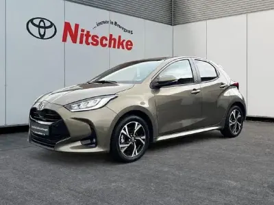 Gebraucht Toyota Yaris Comfort 116 PS (85 kW) 2024 Manganbronze metallic Kleinwagen