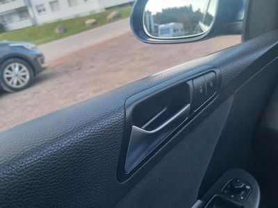 Gebraucht VW Passat 140 PS (102 kW) 2010 Blau Limousine