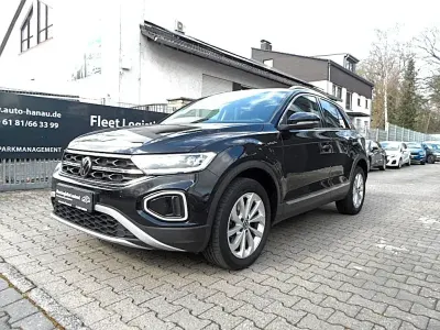 Gebraucht VW T-Roc Style 150 PS (110 kW) 2023 Schwarz SUV