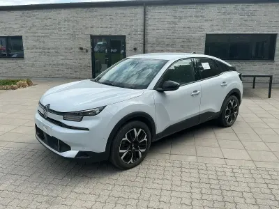 Gebraucht Citroën C4 132 PS (97 kW) 2025 Weiß SUV
