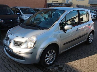 Grau Gebraucht 2006 Renault Modus Dynamique Van / Kleinbus | 2.999 € (Fairer Preis)