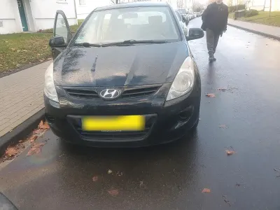 Usata Hyundai i20 78 CV (57 kW) 2011 Nero Utilitaria