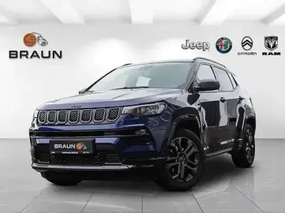 Second-hand Jeep Compass 80th Anniversary 150 CP (110 kW) 2022 Albastru SUV