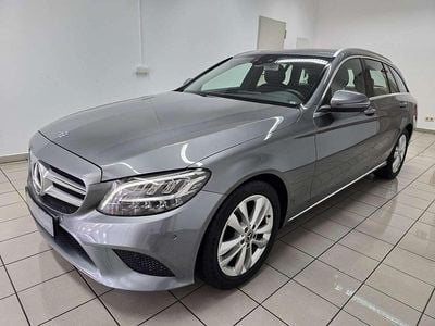 Second-hand Mercedes C180 Avantgarde 156 CP (114 kW) 2019 Gri Break