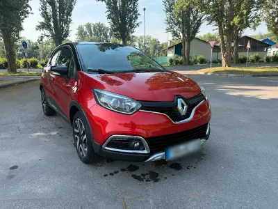 Gebraucht Renault Captur 122 PS (89 kW) 2016 Rot SUV