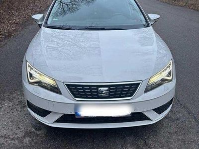 Weiß Gebraucht 2018 Seat Leon XCELLENCE Limousine | 14.500 € (Fairer Preis)