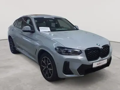 Gebraucht BMW X4 Performance 190 PS (139 kW) 2023 M brooklyn grau metallic SUV