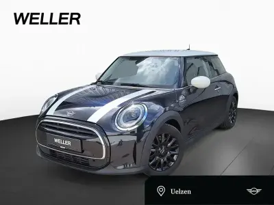 Gebraucht Mini Cooper Classic 136 PS (100 kW) 2021 Enigmatic black (schwarz) Kleinwagen