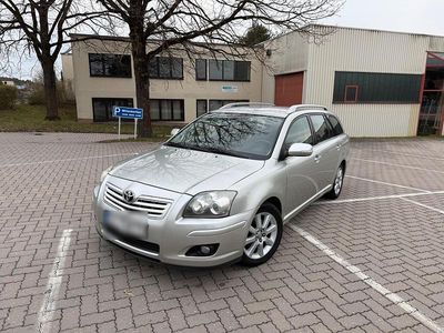 Gebraucht Toyota Avensis 130 PS (95 kW) 2006 Silber Kombi