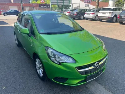 Gebraucht Opel Corsa 69 PS (50 kW) 2018 Grün Kleinwagen