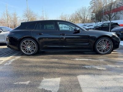 Porsche Panamera GTS