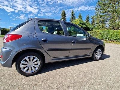 Peugeot 206+