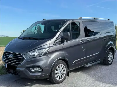 Gebraucht Ford Tourneo Titanium 150 PS (110 kW) 2023 Grau Van / Kleinbus