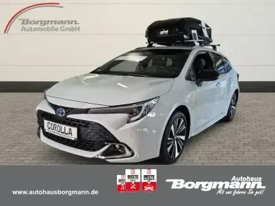 Neu Toyota Corolla 140 PS (102 kW) 2025 Grau Kombi