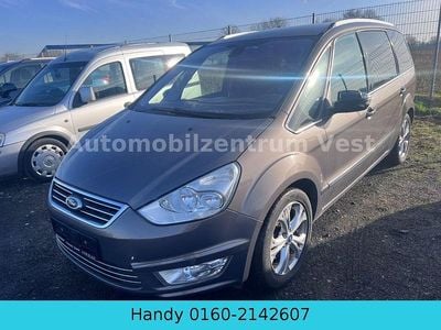 Grau Gebraucht 2013 Ford Galaxy Titanium Van / Kleinbus | 5.680 € (Guter Preis)