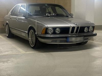 Gebraucht BMW 730 183 PS (134 kW) 1977 Silber Limousine