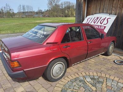 gebraucht Mercedes 190 2.5D, 5-Gang, Schiebedach, 2.Hand, 160'km