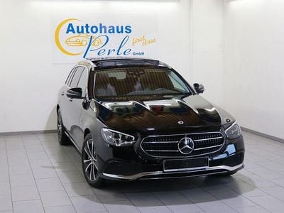 Gebraucht Mercedes E300 194 PS (142 kW) 2021 Schwarz Limousine