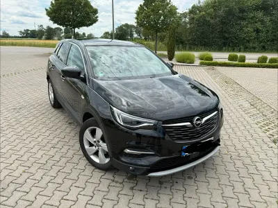 Gebraucht Opel Grandland X Dynamic 120 PS (88 kW) 2018 Schwarz SUV