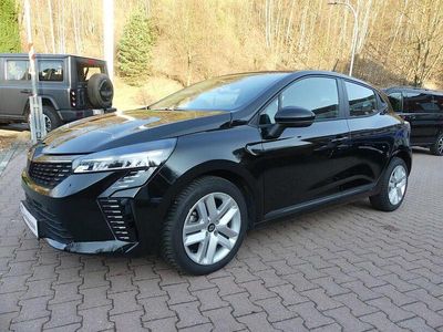 Second-hand Renault Clio V 91 CP (66 kW) 2024 Unbekannt Berlinǎ