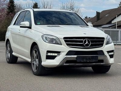 Gebraucht Mercedes ML350 AMG line 258 PS (189 kW) 2012 Weiß SUV