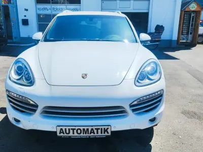 Gebraucht Porsche Cayenne Platinum Edition 245 PS (180 kW) 2014 Weiß SUV