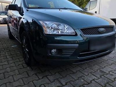 Używany Ford Focus 2007 Zielony Sedan/Limuzyna