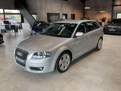 Second-hand Audi A3 Ambition 375 CP (275 kW) 2005 Argintiu Hatchback