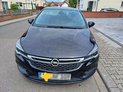 gebraucht Opel Astra ka Bj 10.2019 2 Hand