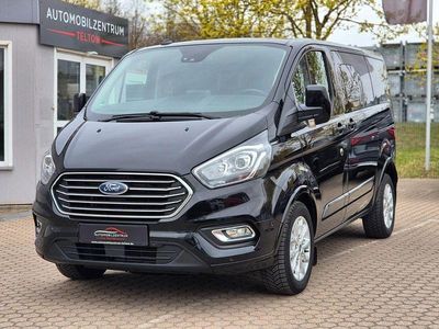 Gebraucht Ford Tourneo Titanium 131 PS (96 kW) 2022 Schwarz Van / Kleinbus