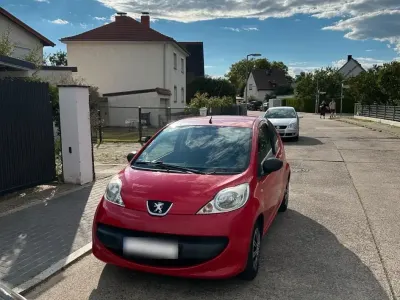 Gebraucht Peugeot 107 60 PS (44 kW) 2007 Rot Kleinwagen