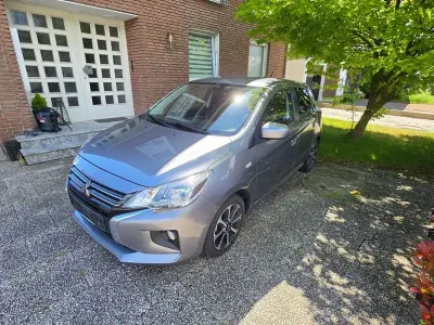 Gebraucht Mitsubishi Space Star Select+ 71 PS (52 kW) 2023 Grau Kleinwagen