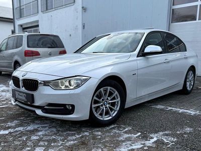 Gebraucht BMW 320 Sport Line 184 PS (135 kW) 2012 Weiß Limousine