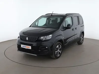 Gebraucht Peugeot Rifter GT 131 PS (96 kW) 2024 Schwarz Van / Kleinbus