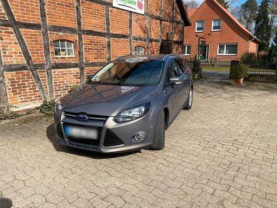 Gebraucht Ford Focus 125 PS (91 kW) 2014 Grau Kombi