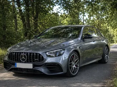 Gebraucht Mercedes E63S AMG AMG 612 PS (450 kW) 2021 Grau Limousine