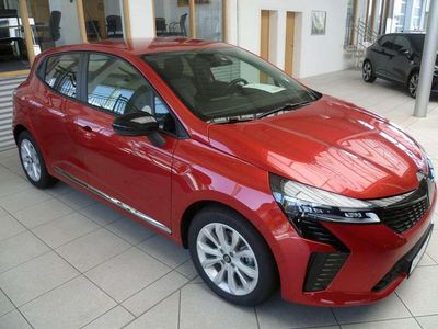 Usata Renault Clio V Evolution 101 CV (74 kW) 2024 Rosso Utilitaria