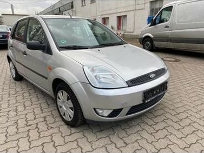 gebraucht Ford Fiesta 1.4 Benzin 72000km