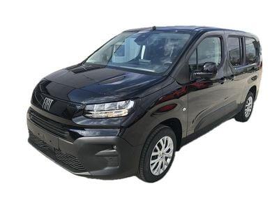 Neu Fiat Doblò Tech 102 PS (75 kW) 2026 550 grün metallic Van / Kleinbus