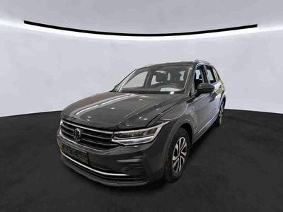Gebraucht VW Tiguan Active 150 PS (110 kW) 2022 Grau SUV