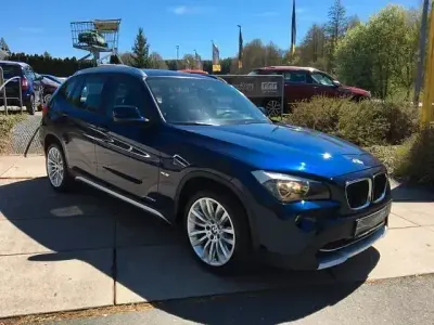 Gebraucht BMW X1 Sport Line 143 PS (105 kW) 2011 Blau SUV