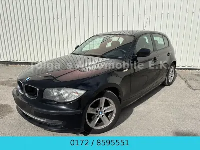 Gebraucht BMW 116 Advantage 122 PS (89 kW) 2011 Schwarz Kleinwagen