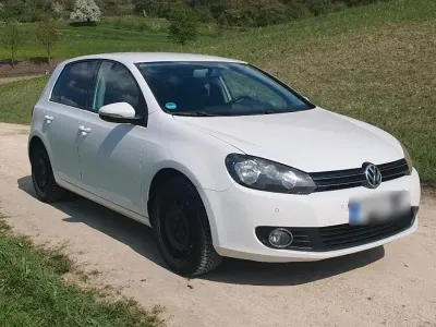 Gebraucht VW Golf VI Comfortline 102 PS (75 kW) 2009 Weiß Kleinwagen