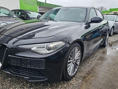 Schwarz Gebraucht 2017 Alfa Romeo Giulia Super Limousine | 14.999 € (Fairer Preis)