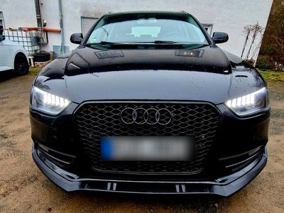 Schwarz Gebraucht 2014 Audi A4 Kombi | 10.500 € (Fairer Preis)